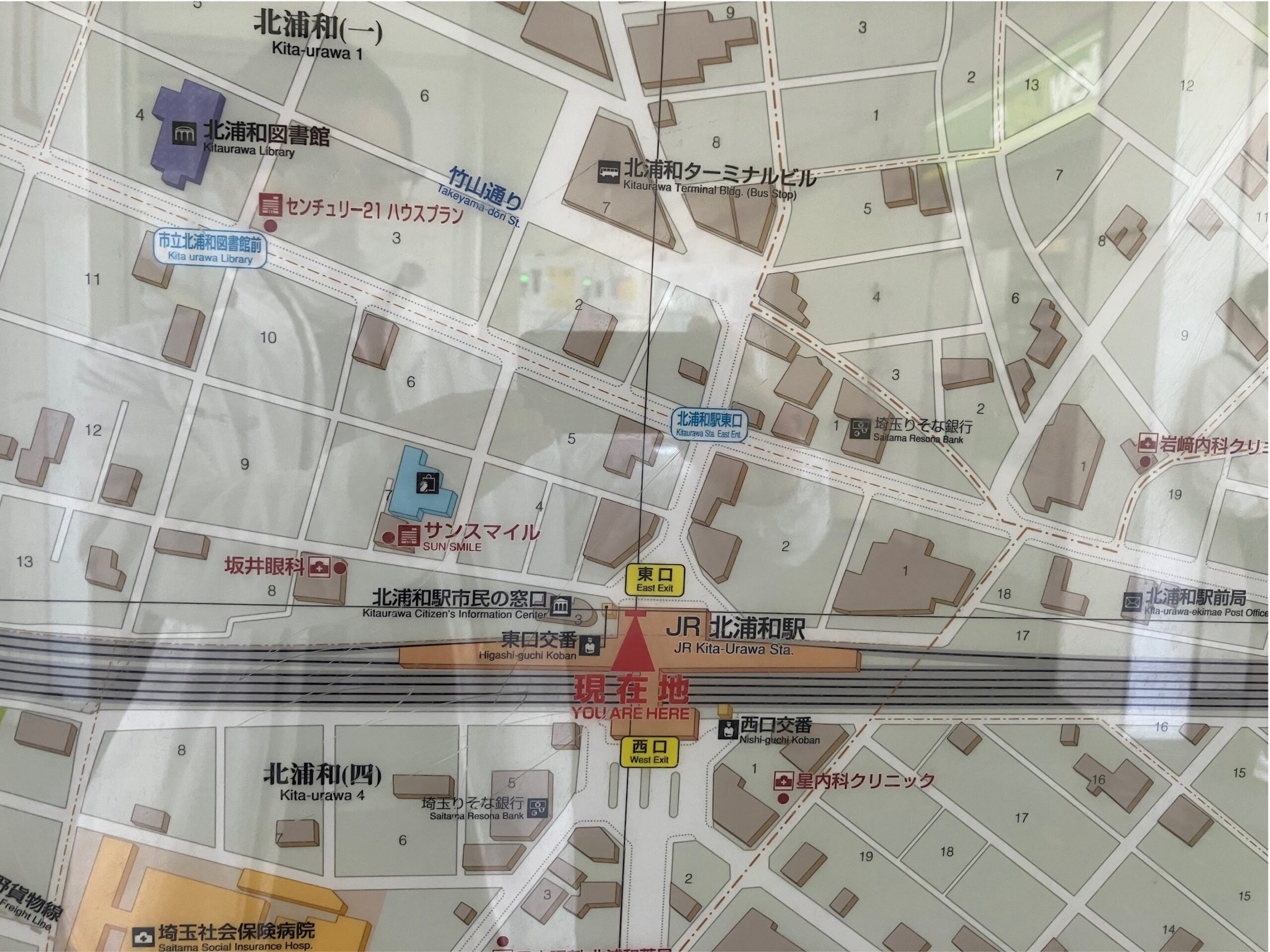 まずは北浦和ターミナルビルを目指します。